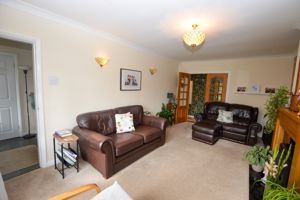 Lounge- click for photo gallery